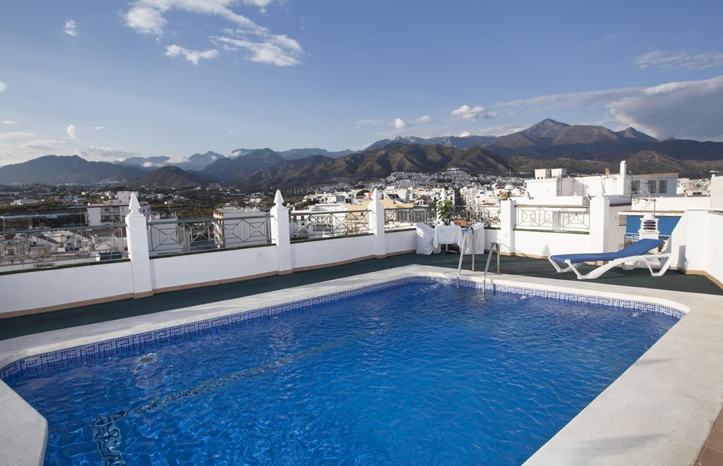 Hotel Bajamar Centro Nerja Exterior foto
