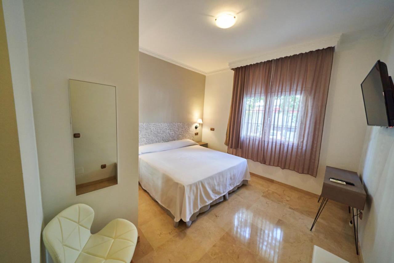 Hotel Bajamar Centro Nerja Exterior foto
